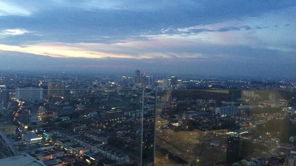 Sea & City View@Silverscape Malacca Buitenkant foto