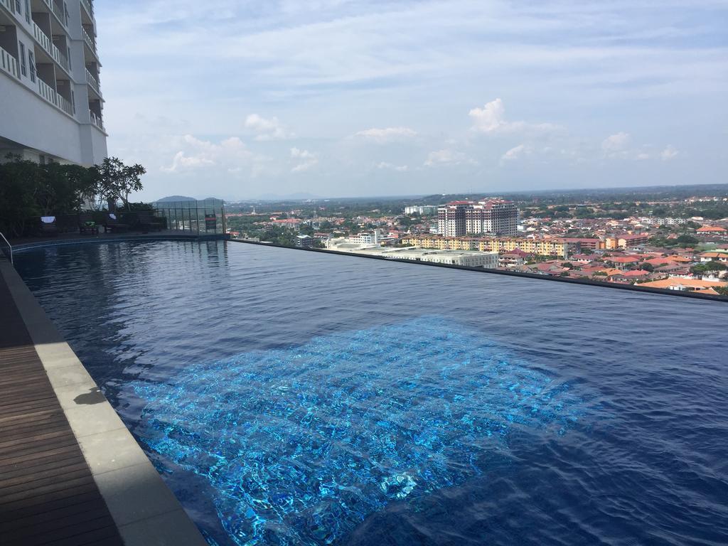 Sea & City View@Silverscape Malacca Buitenkant foto